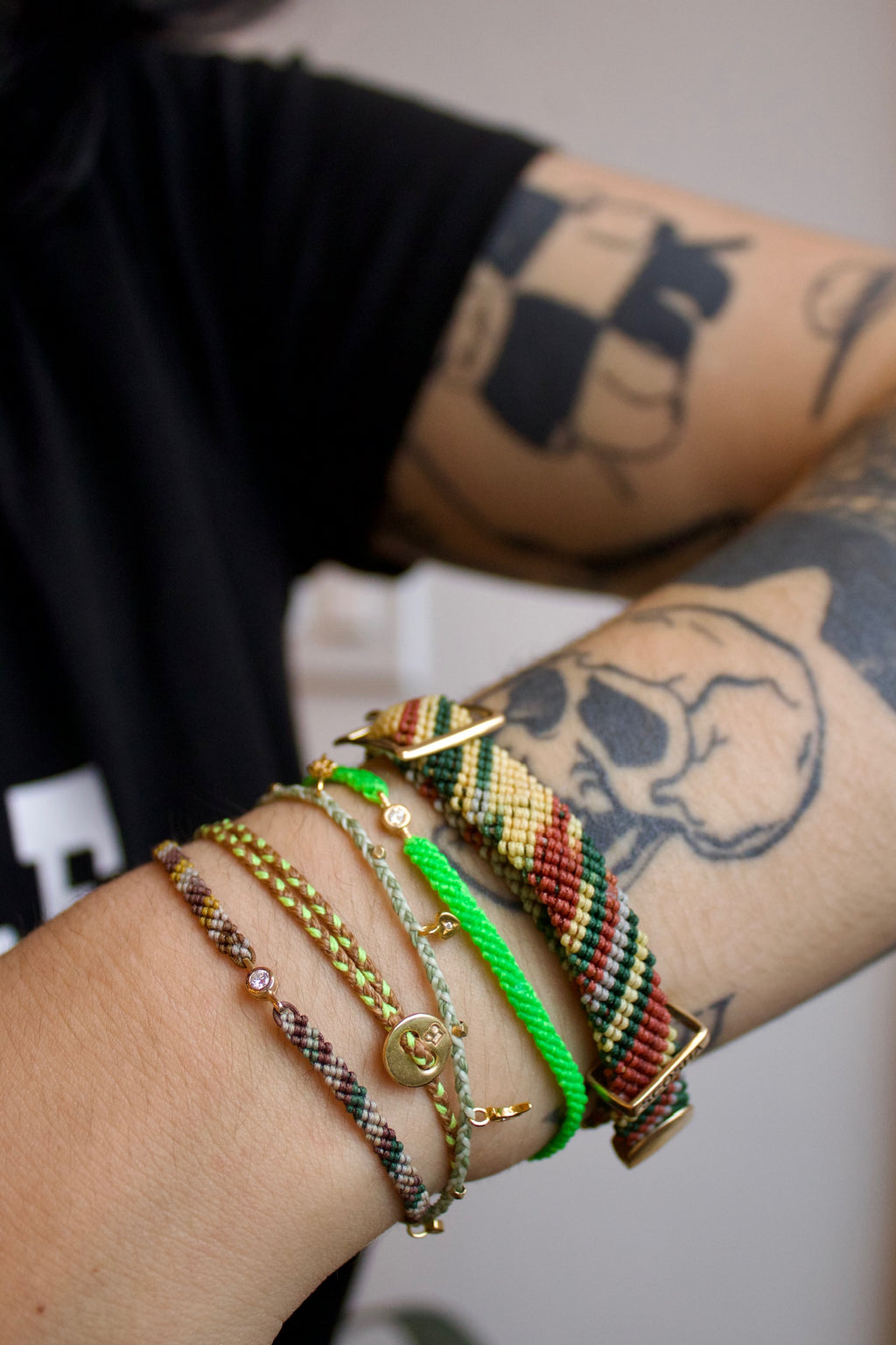 Gold Belt Bracelet in Vintage Flyline