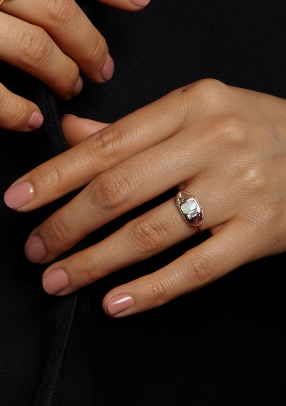 Scosha | The Lueen Ring